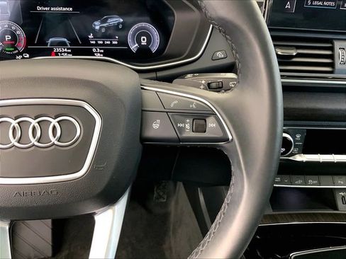 Certified 2023 Audi Q5 e Premium w/ Convenience Package image 19