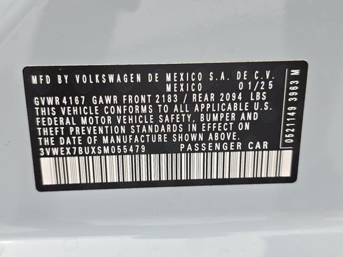 Certified 2025 Volkswagen Jetta SE FWD image 34