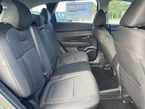 New 2026 Hyundai Tucson SE image 13