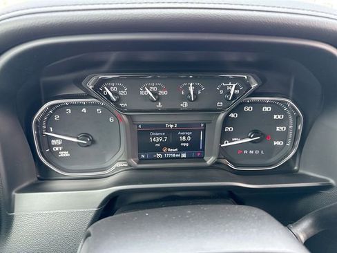 Used 2022 GMC Sierra 1500 Elevation w/ LPO, Elevation Black Package image 15