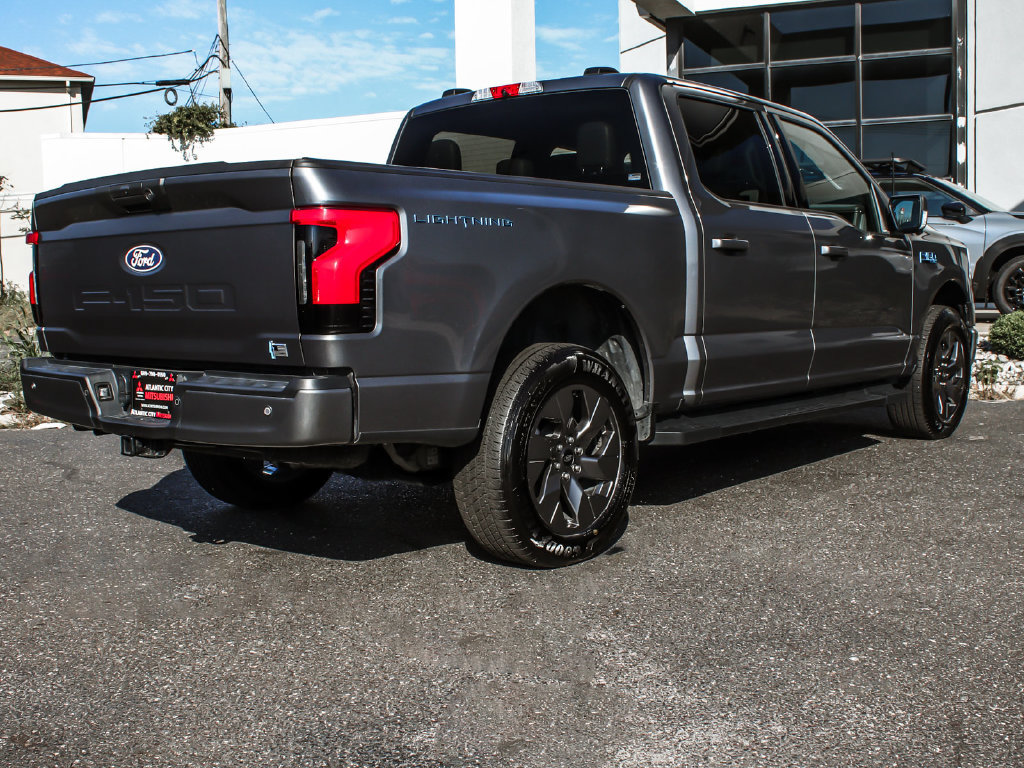Used 2025 Ford F150 Lightning Flash AWD/4WD image 6