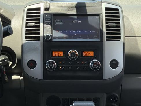 Used 2019 Nissan Frontier SV w/ Value Truck Package RWD image 17