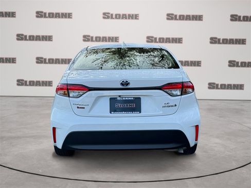 Used 2023 Toyota Corolla LE image 4
