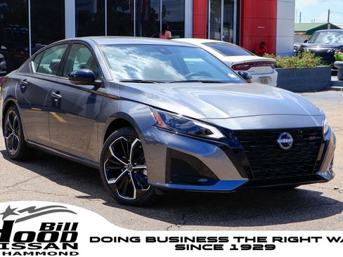 New 2026 Nissan Altima 2.5 SR w/ SR Premium Package FWD image 1