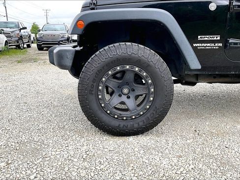 Used 2015 Jeep Wrangler Unlimited Sport w/ Quick Order Package 24S image 4