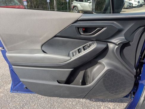 Used 2024 Subaru Crosstrek 2.0i Premium image 11