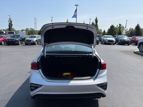 Used 2021 Kia Forte LXS FWD image 16