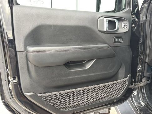 Used 2020 Jeep Gladiator Rubicon AWD/4WD image 21