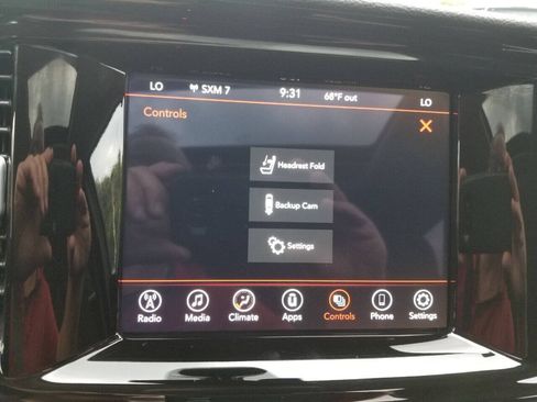 Certified 2022 Dodge Durango SXT w/ Trailer Tow Group IV AWD/4WD image 32