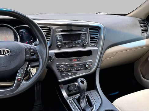 Used 2012 Kia Optima LX FWD image 7