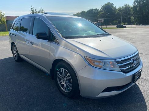 Used 2011 Honda Odyssey EX-L image 4