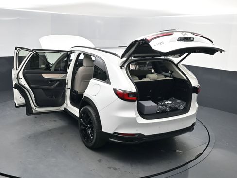 New 2026 MAZDA CX-90 3.3 Turbo w/ Premium Sport Pkg image 17