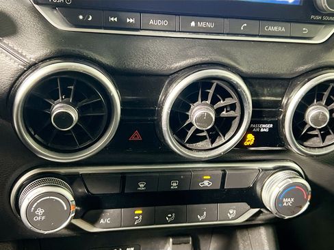 Used 2022 Nissan Sentra SV image 26