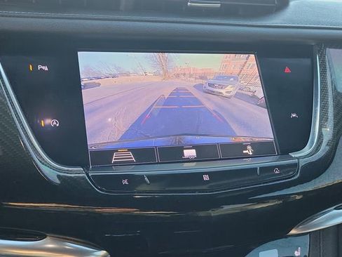 Used 2020 Cadillac XT6 Sport image 14