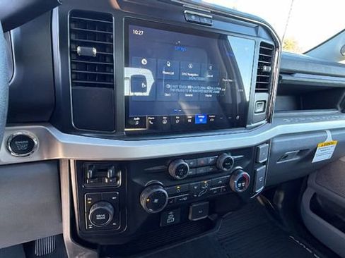 New 2026 Ford F250 XLT w/ XLT Premium Package image 28