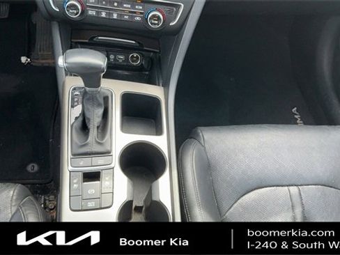 Used 2017 Kia Optima EX w/ Technology Package image 24