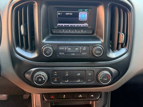 Used 2016 Chevrolet Colorado W/T w/ WT Convenience Package AWD/4WD image 22