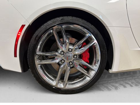 Used 2016 Chevrolet Corvette Stingray Coupe w/ 2LT Preferred Equipment Group RWD image 45