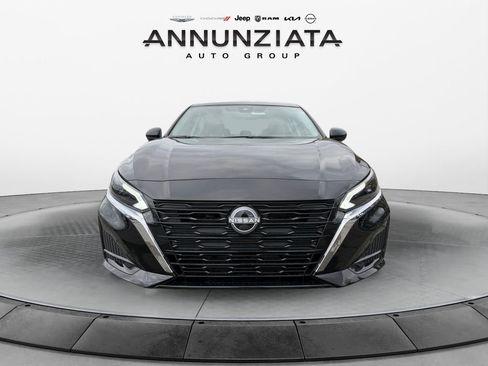New 2025 Nissan Altima 2.5 SV image 8
