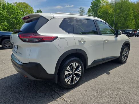 Used 2023 Nissan Rogue SV w/ SV Premium B Package AWD/4WD image 4