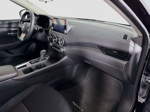 Used 2023 Nissan Sentra SV FWD image 19