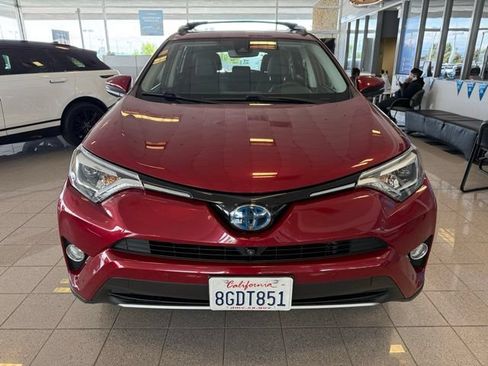 Used 2018 Toyota RAV4 Limited w/ Advanced Technology Package AWD/4WD image 7