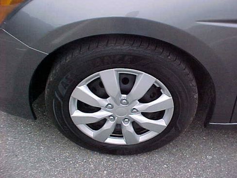 Used 2010 Honda Accord LX image 5