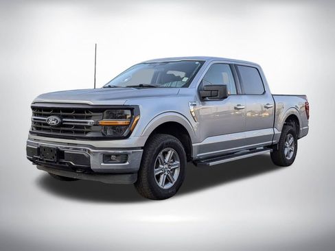 Used 2025 Ford F150 XLT w/ Equipment Group 301A Standard AWD/4WD image 8