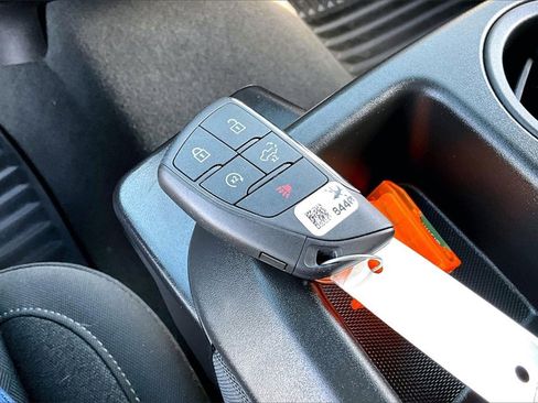 Used 2022 GMC Sierra 1500 Elevation w/ X31 Off-Road Package image 11