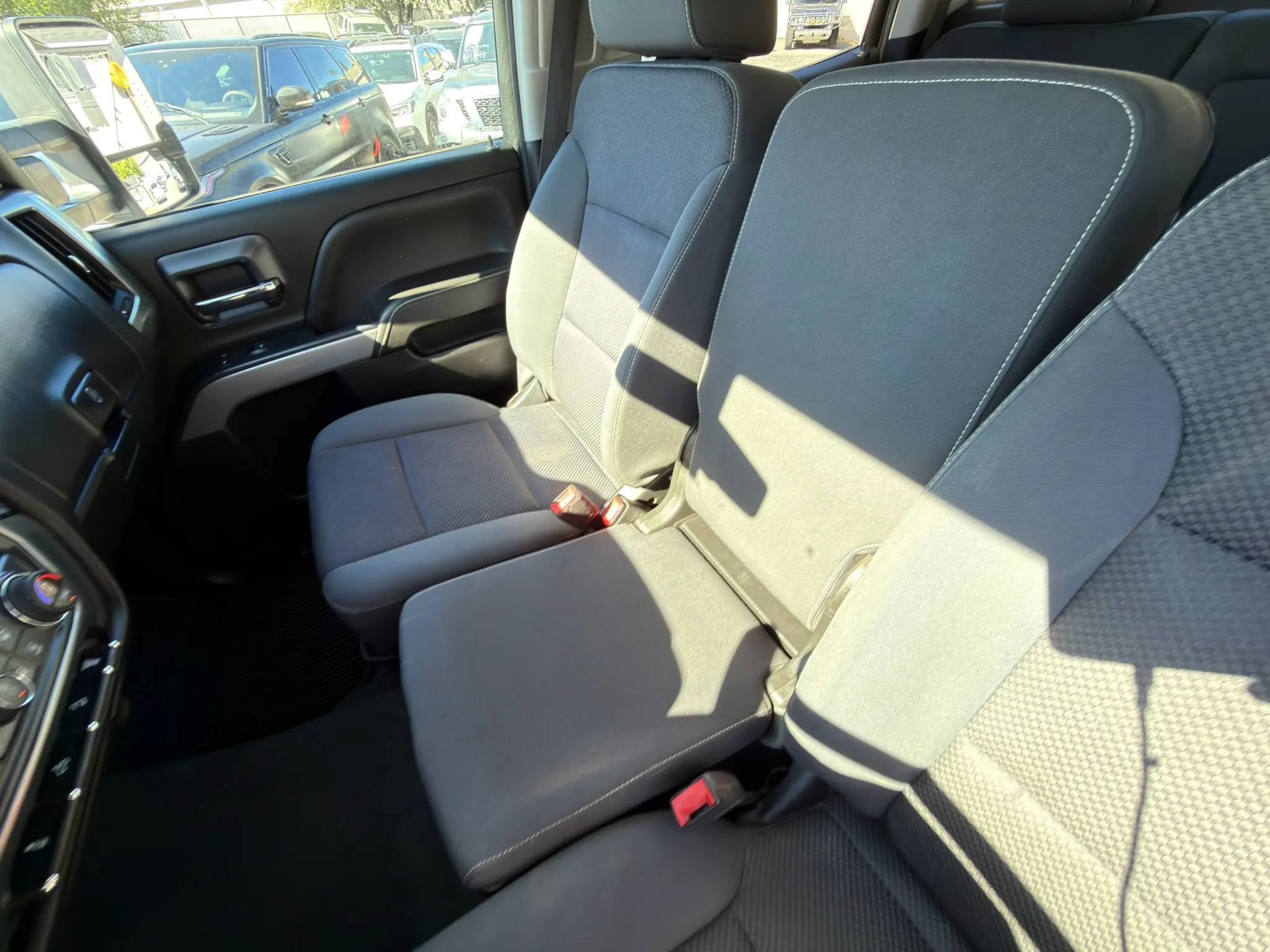 Used 2019 Chevrolet Silverado 2500 LT AWD/4WD image 40