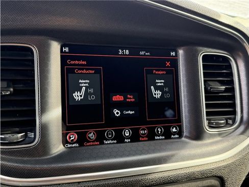 Used 2018 Dodge Charger R/T image 42