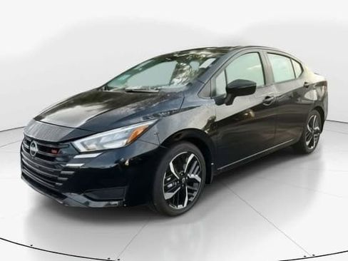 New 2025 Nissan Versa SR w/ Trunk Package image 6