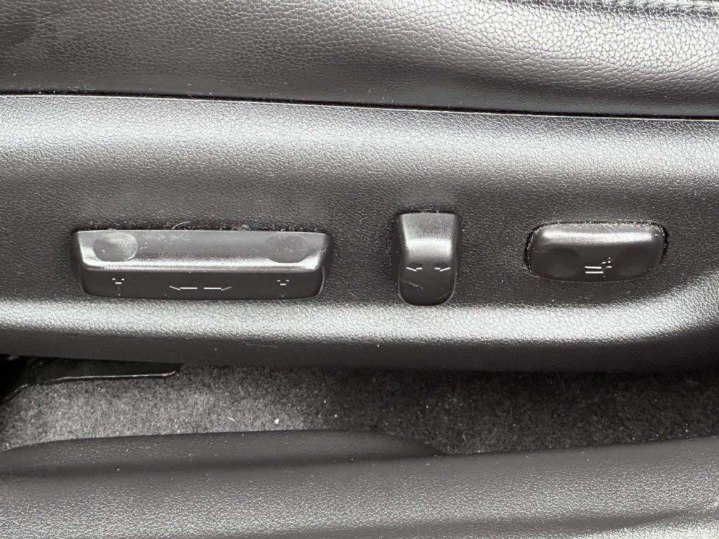 Used 2019 Acura ILX FWD image 17