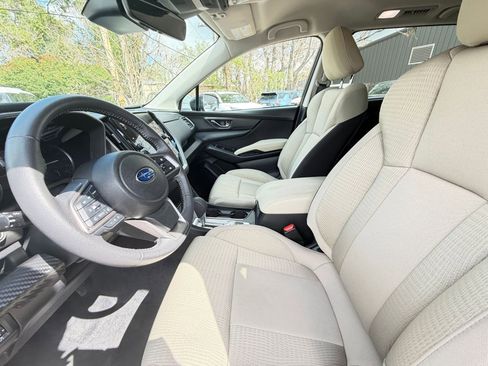 Used 2025 Subaru Ascent Premium AWD/4WD image 25