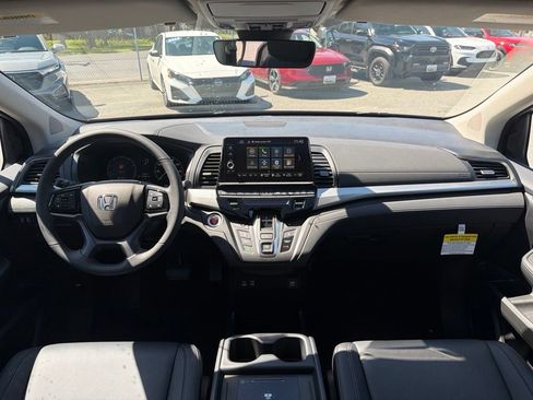 New 2026 Honda Odyssey EX-L image 6