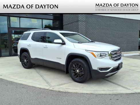 Used 2019 GMC Acadia SLT AWD/4WD image 1