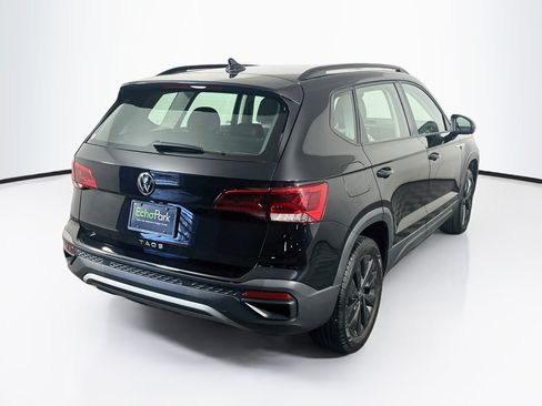 Used 2024 Volkswagen Taos S FWD image 9