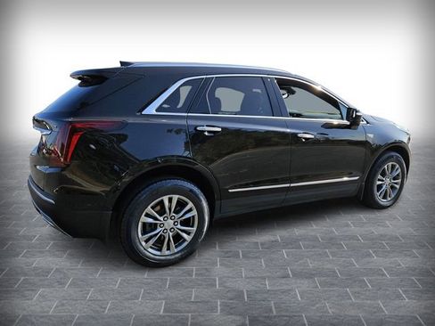Certified 2022 Cadillac XT5 Premium Luxury w/ Technology Package AWD/4WD image 5