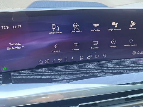New 2026 Cadillac Escalade IQ Luxury 1 AWD/4WD image 17