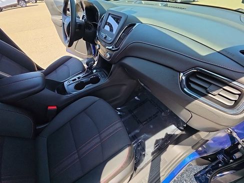 Used 2023 Chevrolet Equinox RS AWD/4WD image 31