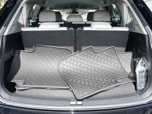 Used 2023 Volkswagen Tiguan S w/ Driver Assistance Package FWD image 27