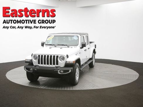 Used 2023 Jeep Gladiator Sport image 54