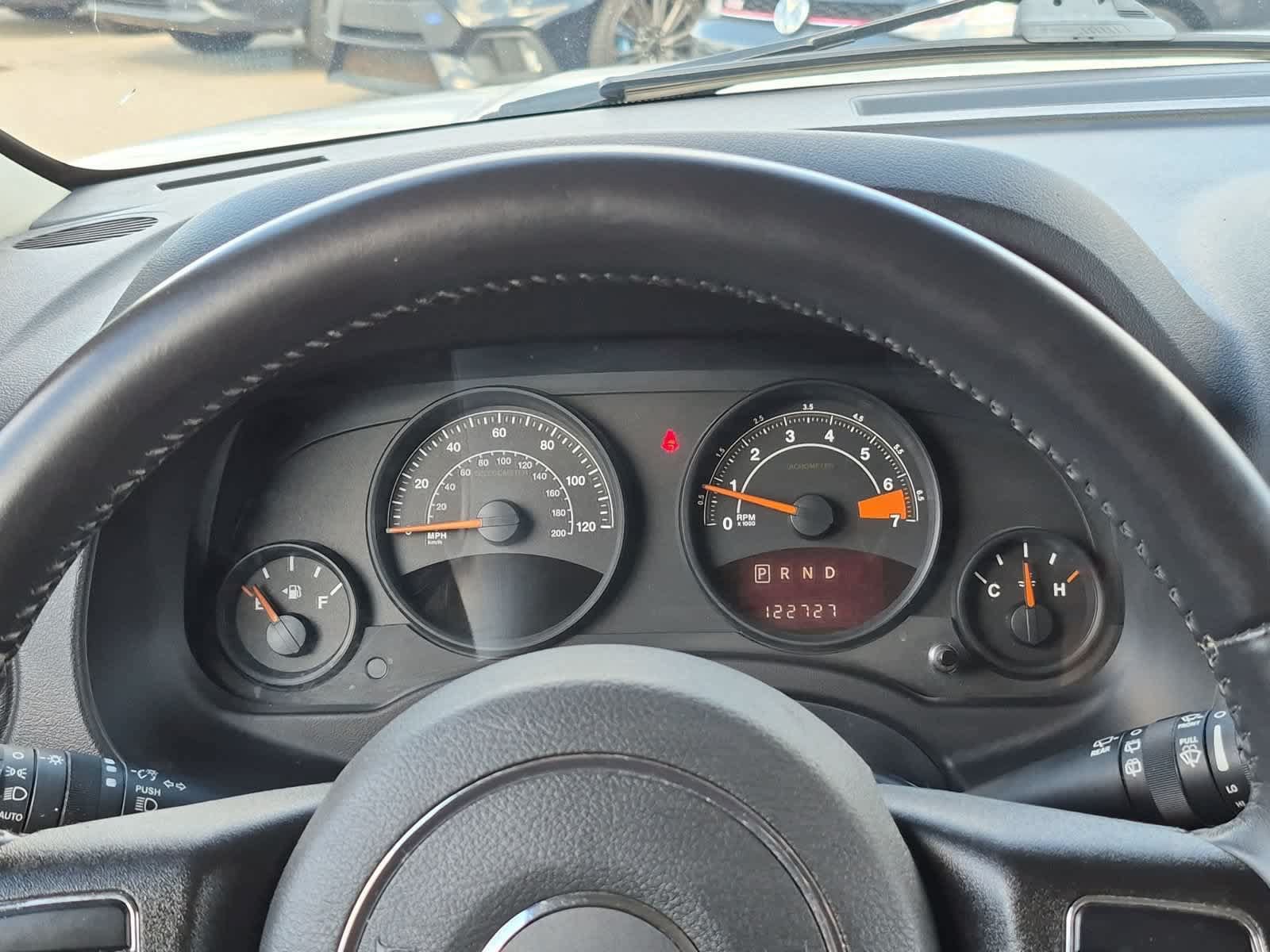Used 2017 Jeep Patriot Latitude FWD image 32