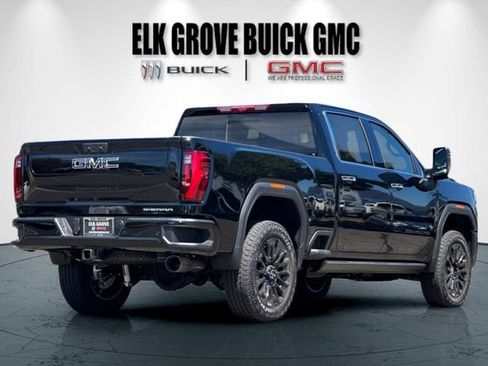 New 2026 GMC Sierra 2500 Denali Ultimate w/ LPO, Black Badging Package AWD/4WD image 4