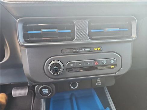 New 2026 Ford Maverick XLT w/ XLT Luxury Package image 18