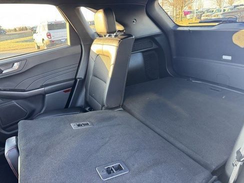 Used 2024 Ford Escape ST-Line image 28