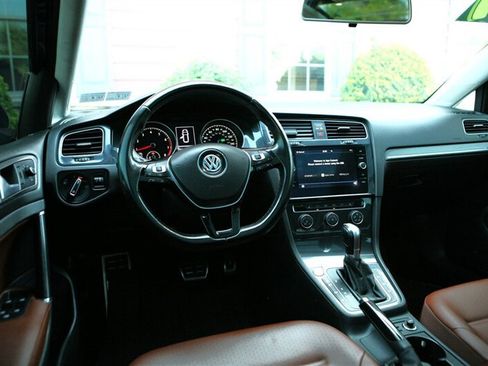 Used 2019 Volkswagen Golf Alltrack SE AWD/4WD image 13