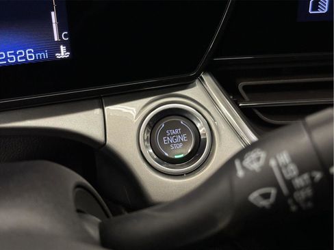 Certified 2024 Chevrolet Trax LT w/ Driver Confidence Package image 17