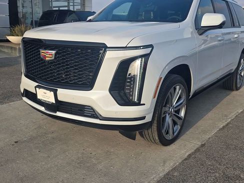 New 2026 Cadillac Escalade ESV Platinum Sport image 10