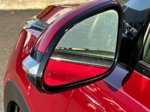 Used 2023 Chevrolet Bolt EUV LT w/ Convenience Package image 50